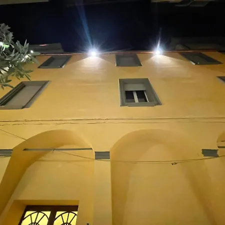 فندق Roma 4*