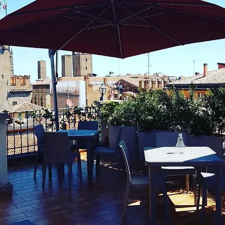 فندق Roma 4*